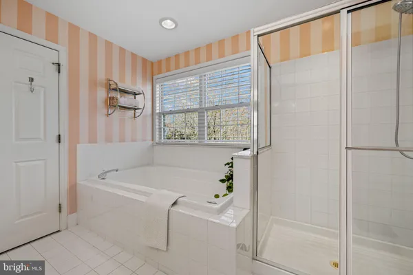 $698,000 | 24 Longview Lane, Newtown Square, PA 19073