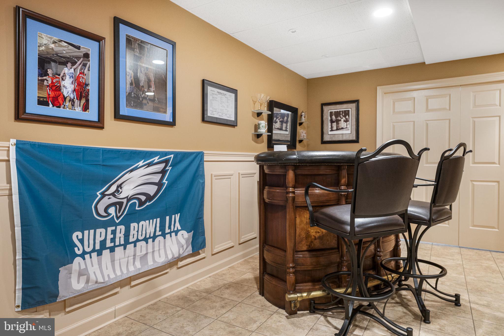 24 Longview Lane Newtown Square, PA 19073 - Photo 25 of 32 a view of a workspace with furniture and window