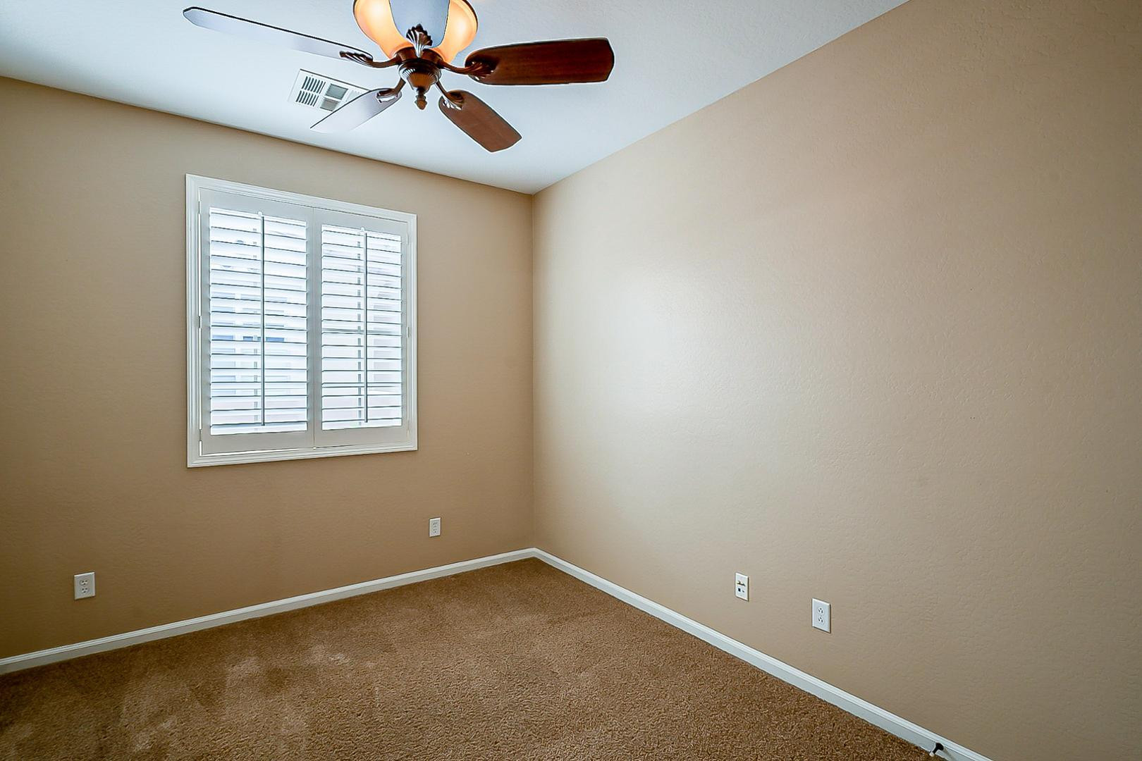 15370 West Bloomfield Road Surprise, AZ 85379 - Photo 33 of 82