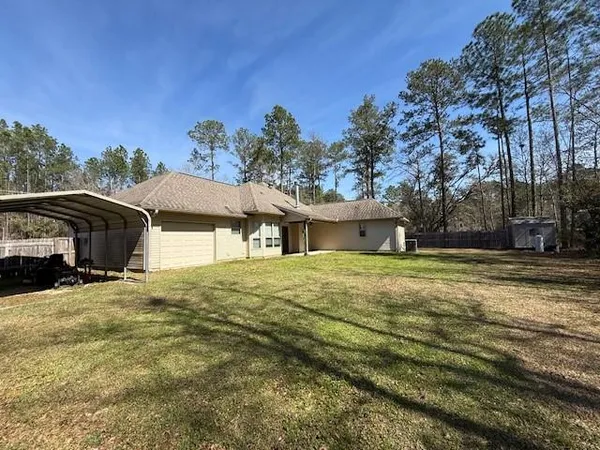 $1,950 | 11152 Gottschalk Road, Covington, LA 70435