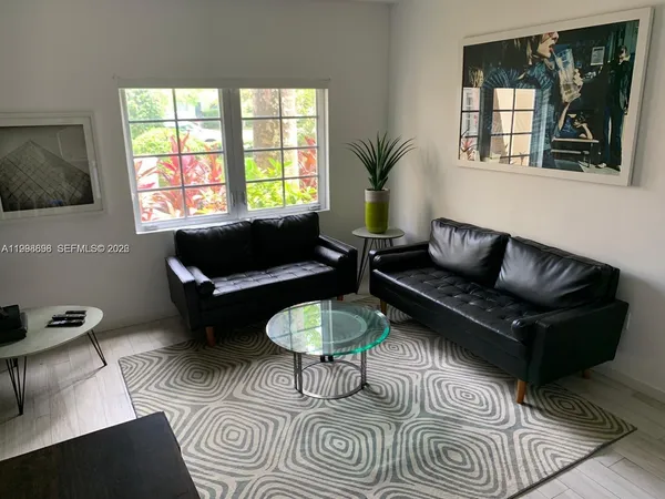 $3,200 | 1450 Meridian Avenue, Unit 105, Miami Beach, FL 33139