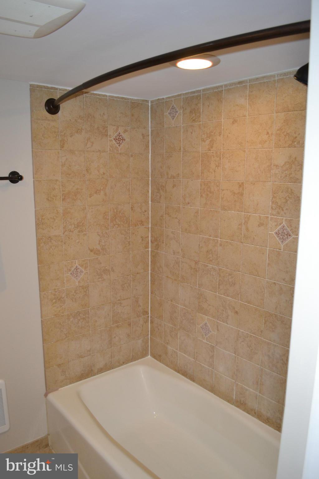 1002 Valewood Road Towson, MD 21286 - Photo 28 of 30 Bath