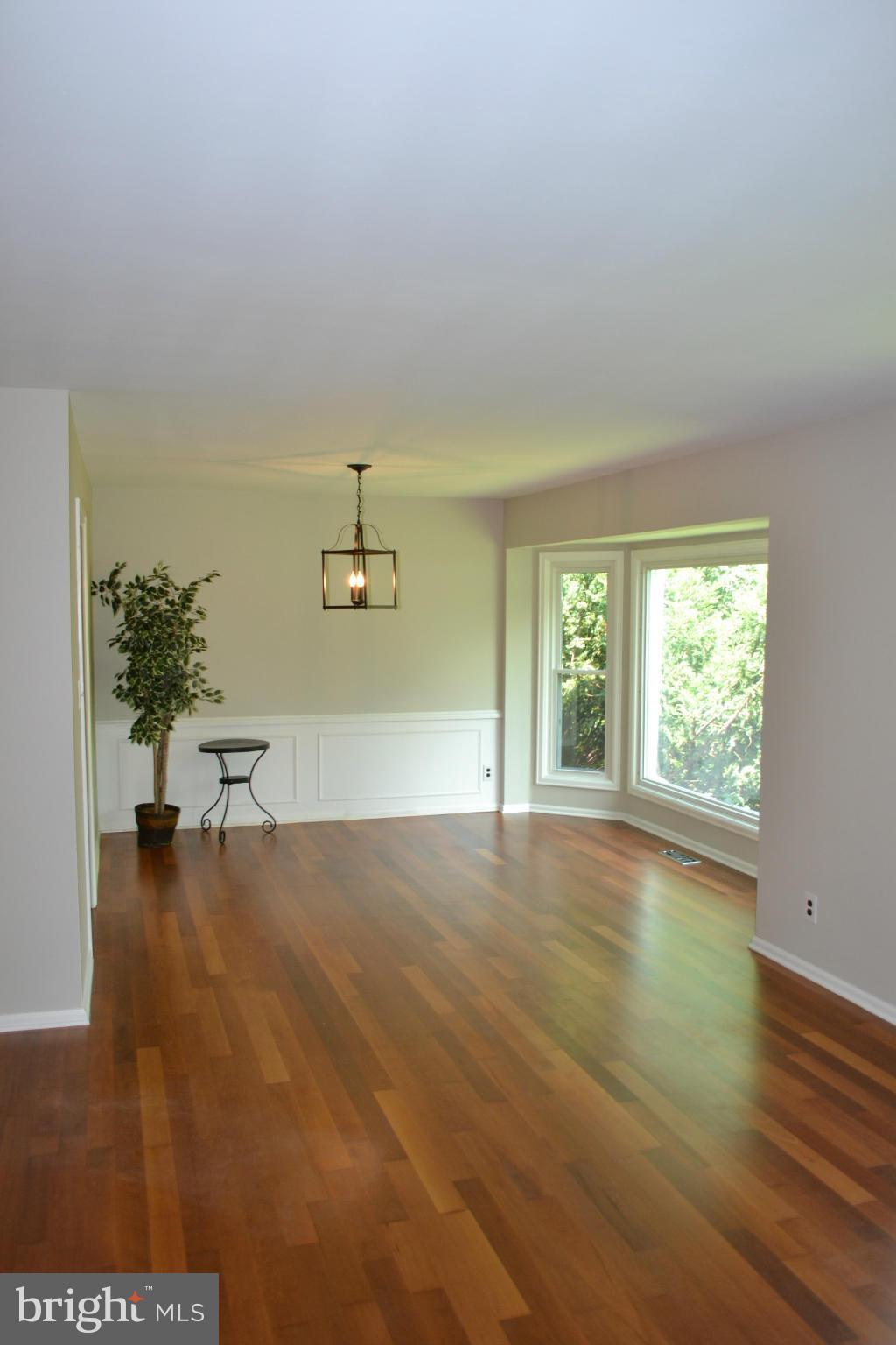1002 Valewood Road Towson, MD 21286 - Photo 5 of 30 Dining Room