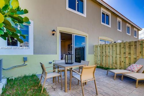 Homestead Homestead, FL 33035 - Photo 12 of 14
