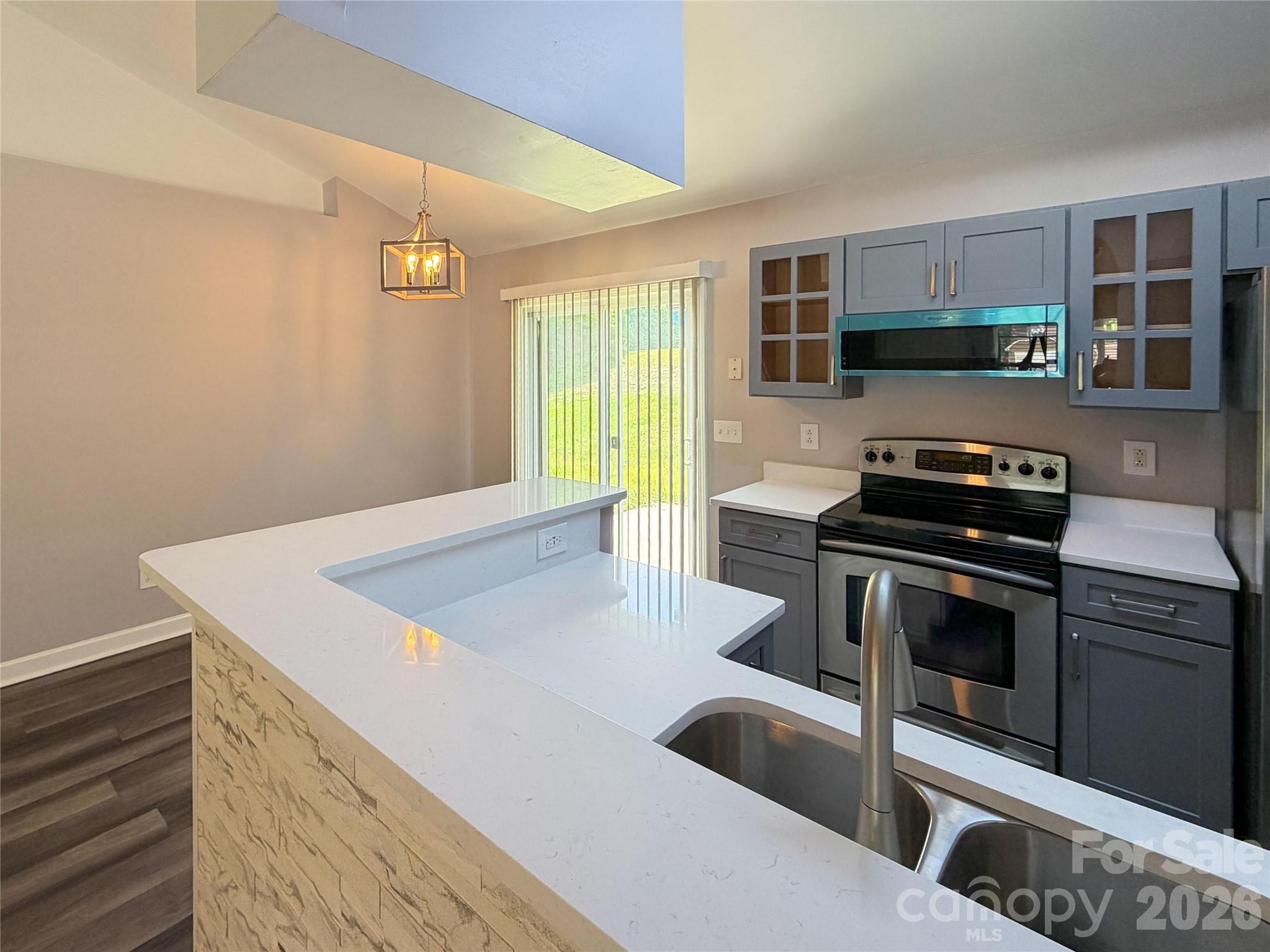 1110 Helms Road Charlotte, NC 28214 - Photo 2 of 40