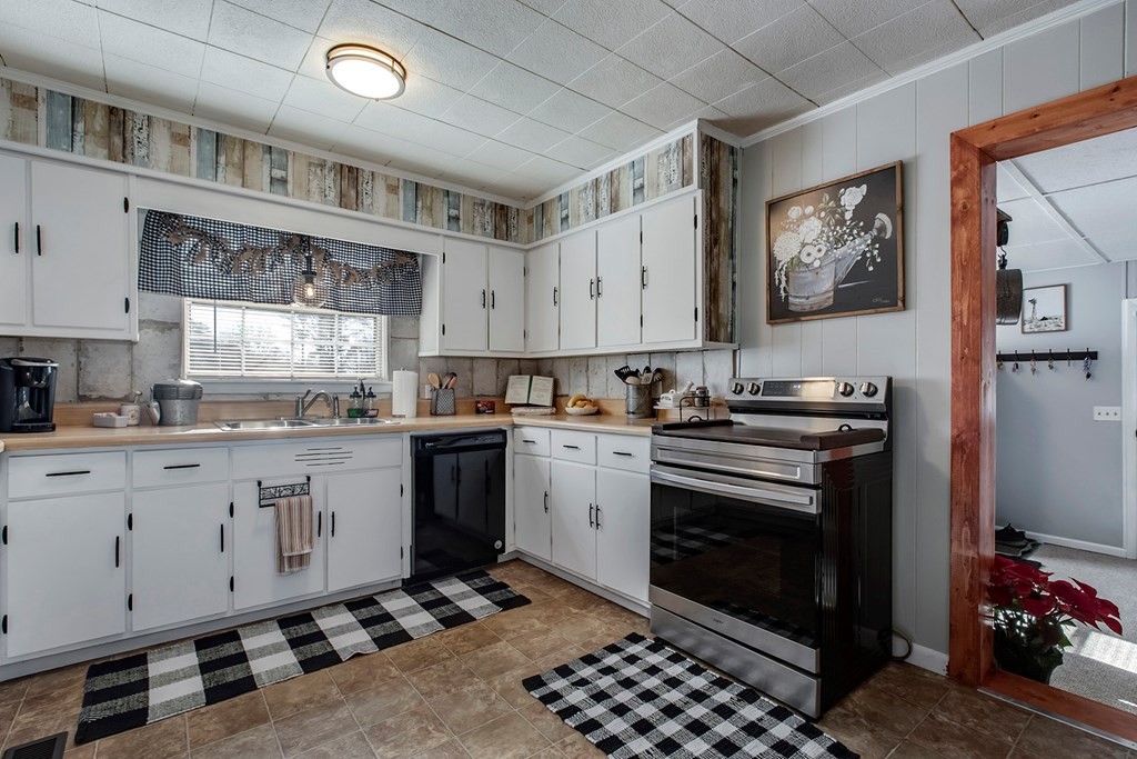 1404 Double S Road Dayton, TN 37321 - Photo 13 of 42 Gallery Image 13