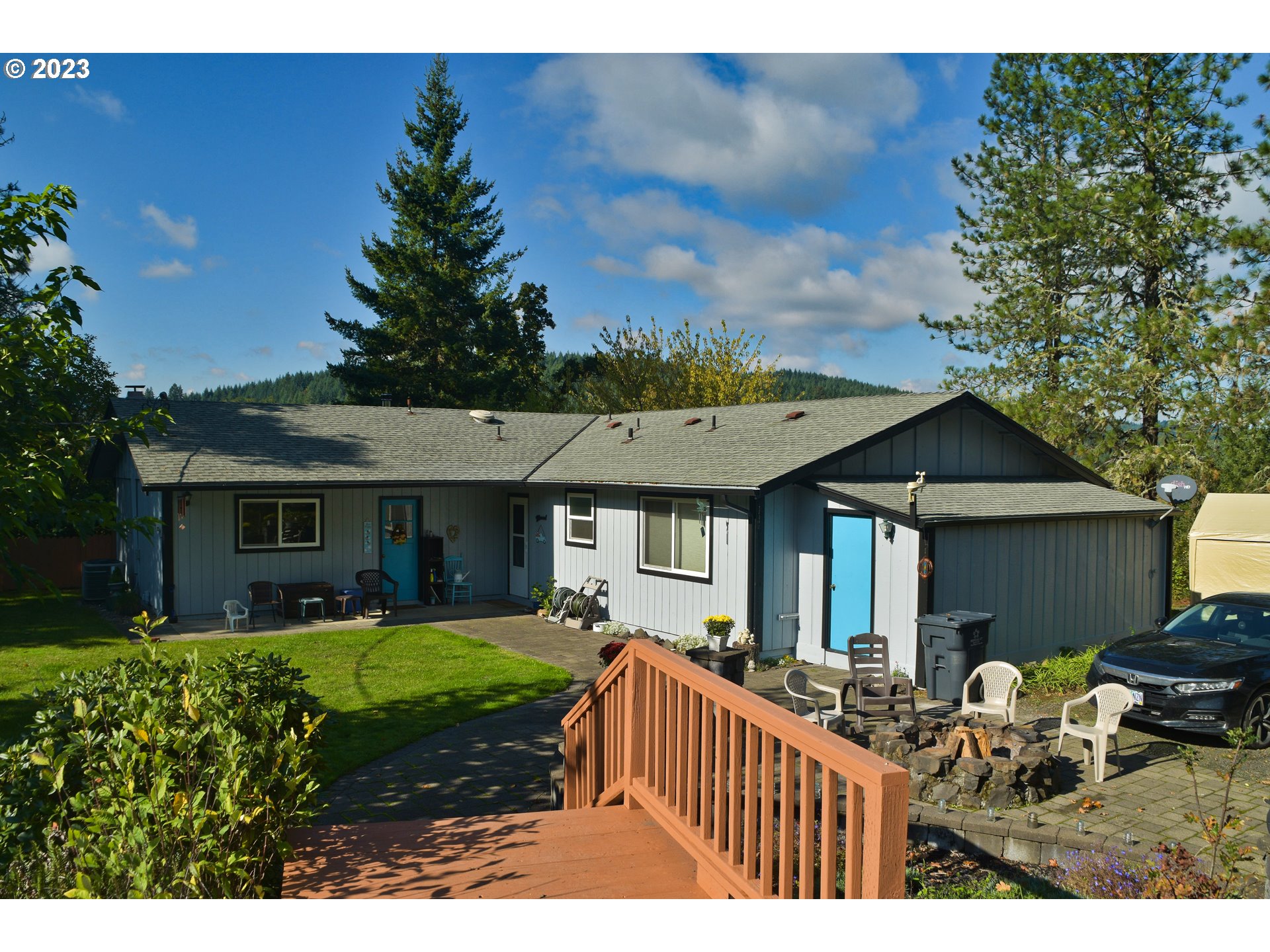 17600 Shady Lane Road Monmouth, OR 97361 - Photo 1 of 44