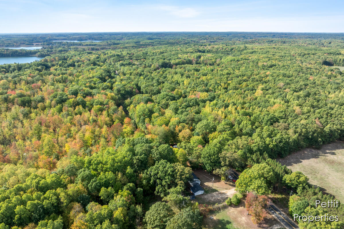 5155 18 Mile Road Barryton, MI 49305 - Photo 28 of 31 IMG_1025