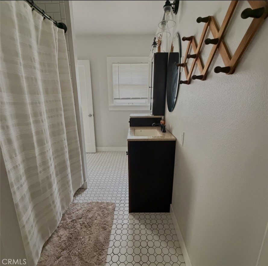 3928 McKenzie Street Riverside, CA 92503 - Photo 7 of 15 Gallery Image 7