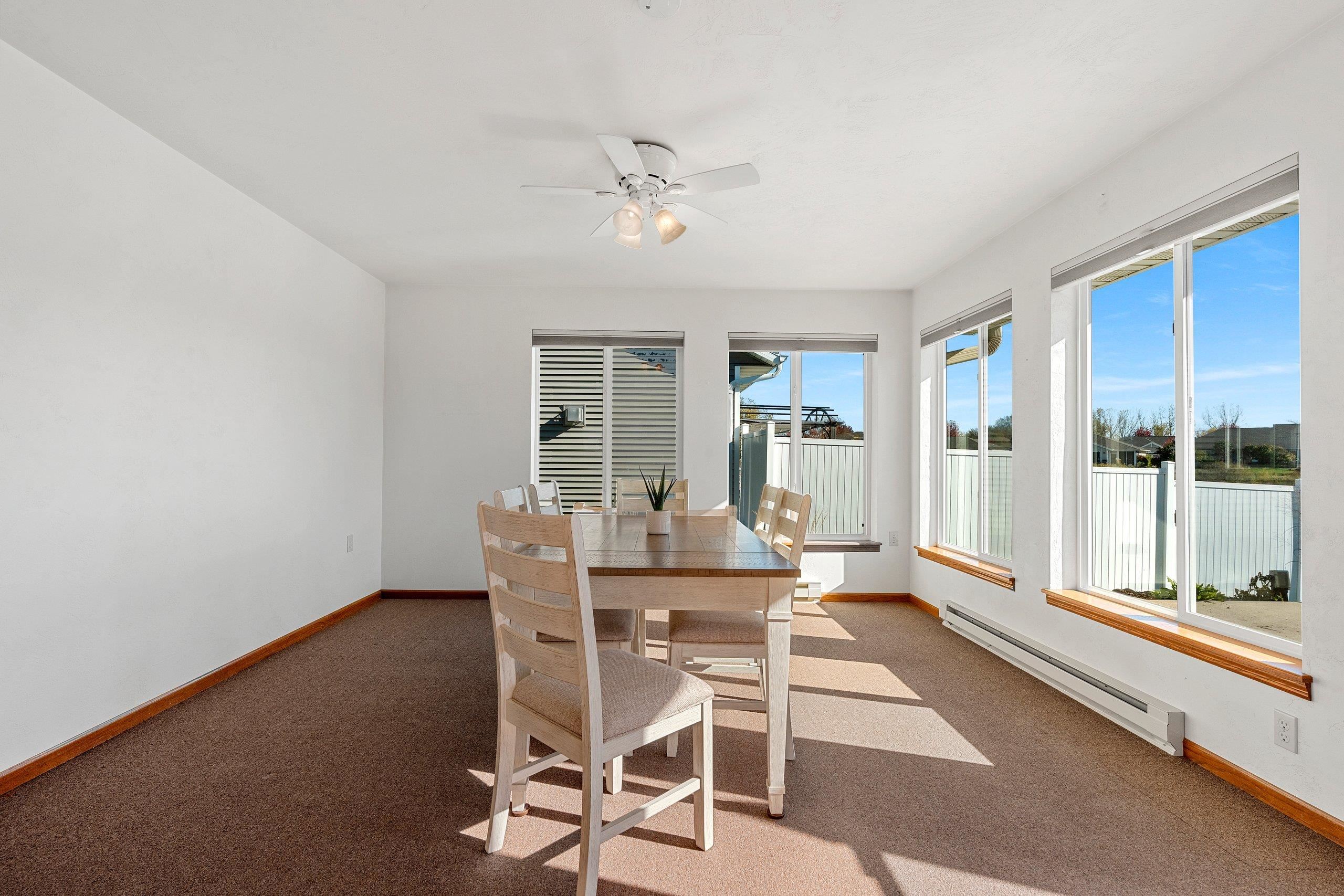 3341 Mockingbird Way Oshkosh, WI 54904 - Photo 12 of 66