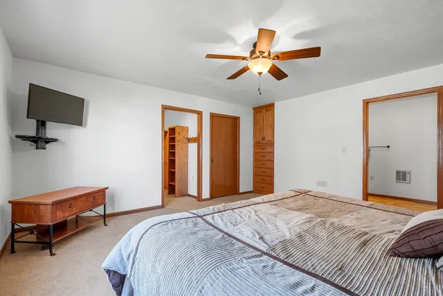 $559,900 | 3341 Mockingbird Way, Oshkosh, WI 54904