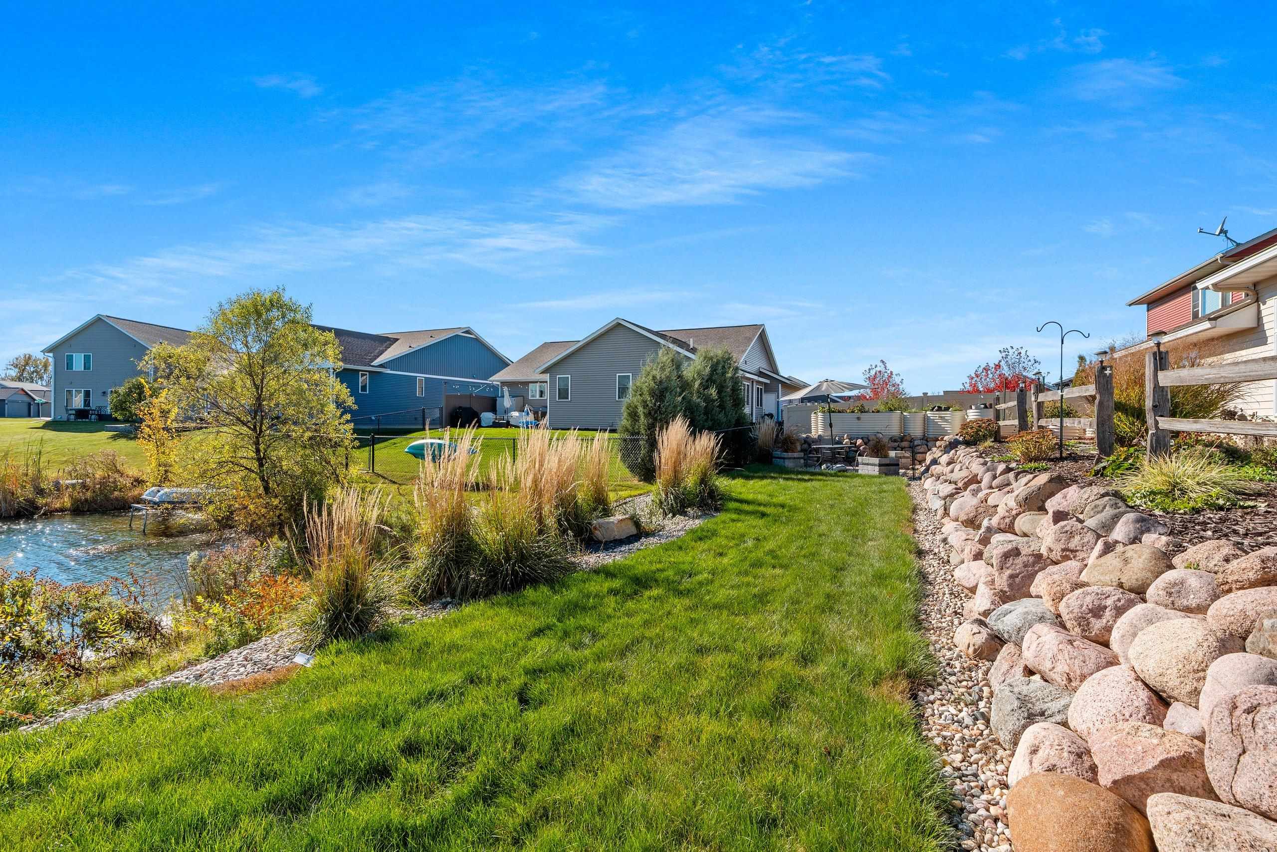 3341 Mockingbird Way Oshkosh, WI 54904 - Photo 47 of 66