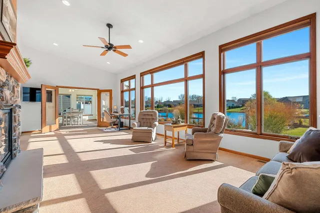 $559,900 | 3341 Mockingbird Way, Oshkosh, WI 54904