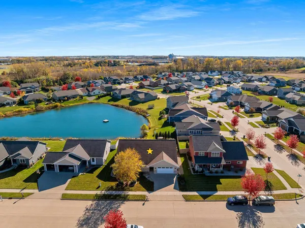 $559,900 | 3341 Mockingbird Way, Oshkosh, WI 54904