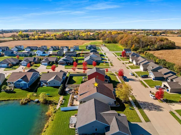 $559,900 | 3341 Mockingbird Way, Oshkosh, WI 54904