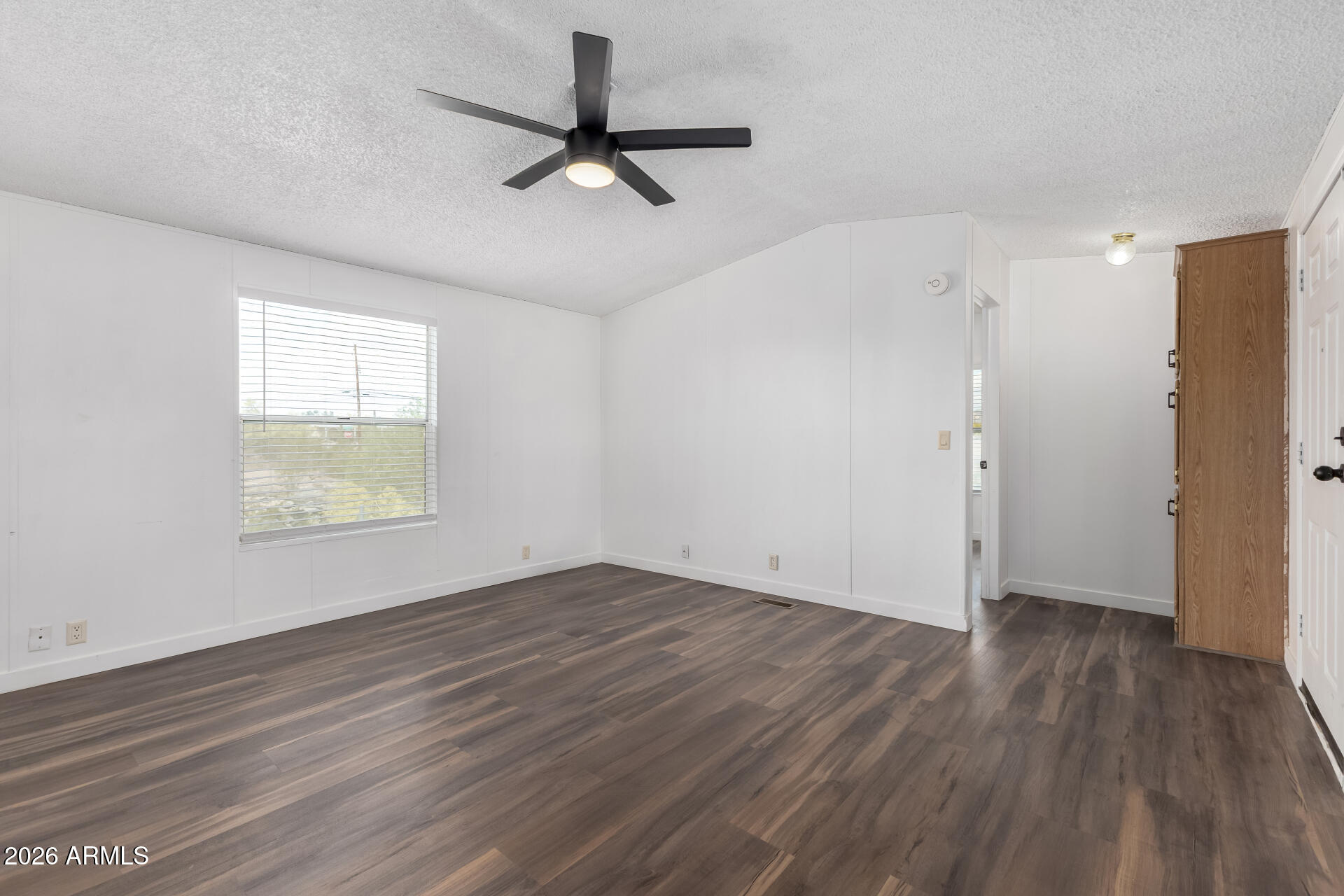 251 North Starr Road Apache Junction, AZ 85119 - Photo 9 of 28 09 - Starr