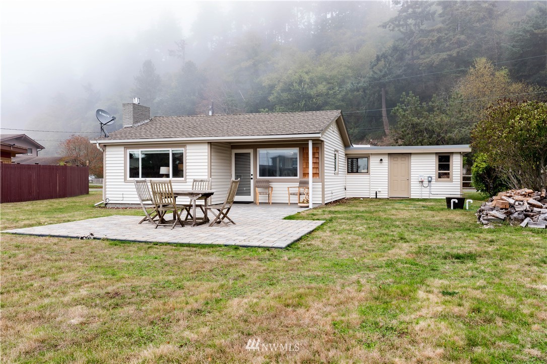 3548 Shell Street Greenbank, WA 98253 - Photo 31 of 39 Gallery Image 31