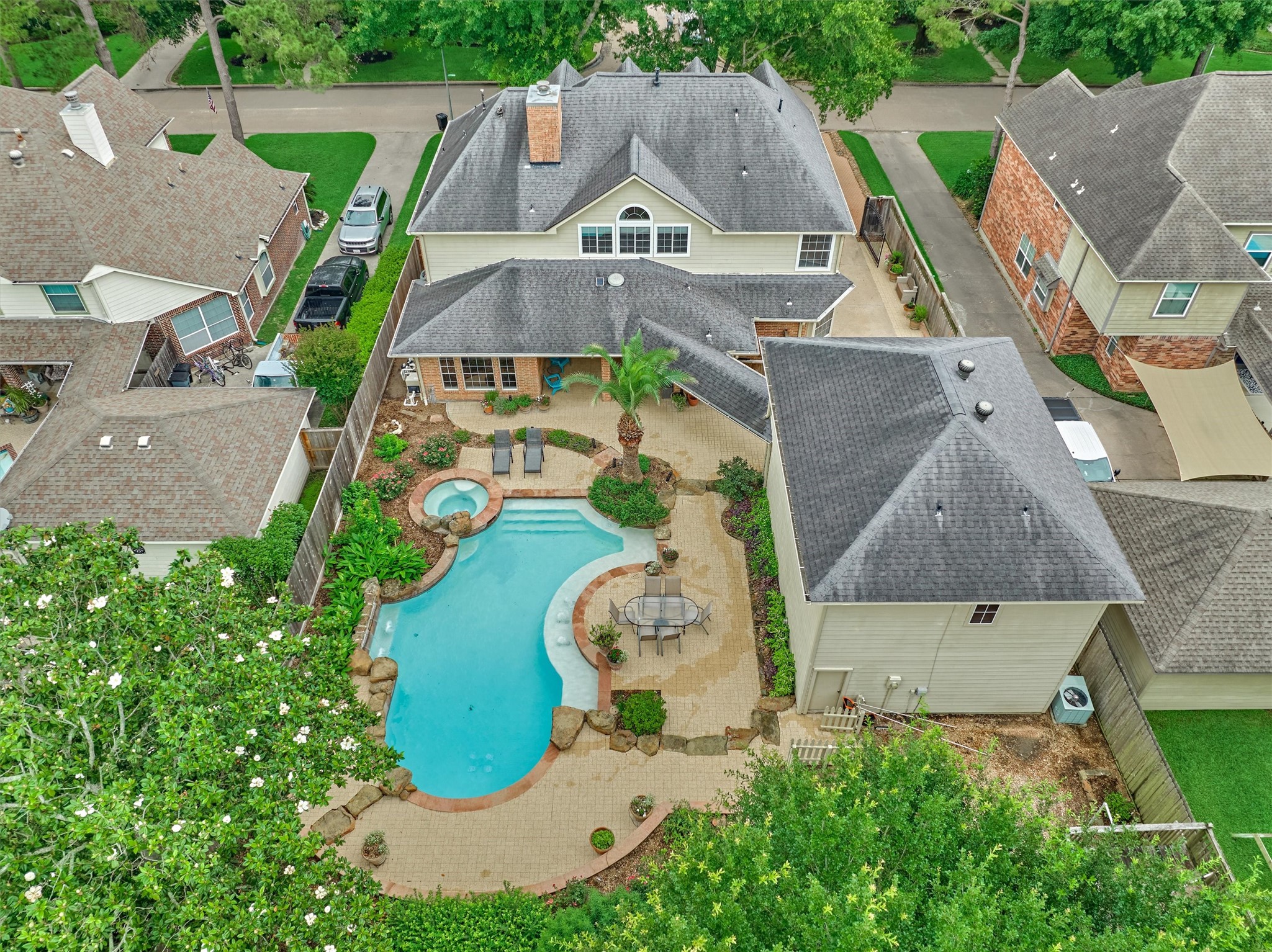16707 Avenfield Road Tomball, TX 77377 - Photo 46 of 50 an aerial view of a house