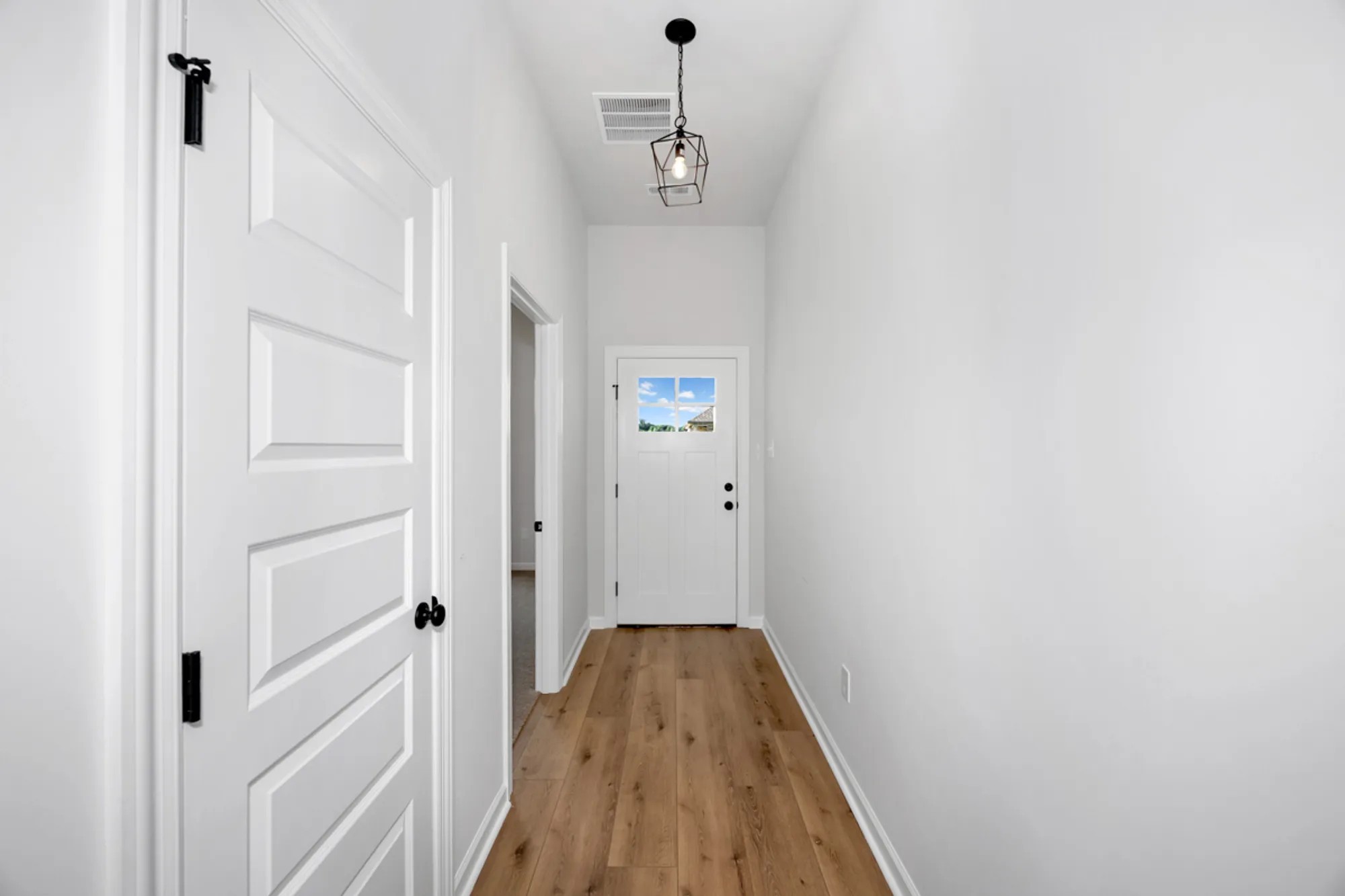 929 Twin Lks Road Portland, TN 37148 - Photo 2 of 7 Gallery Image 2