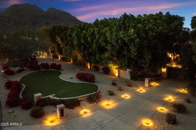 $10,495,000 | 6402 East Chaparral Road, Paradise Valley, AZ 85253
