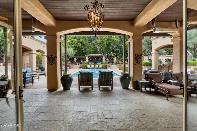 $10,495,000 | 6402 East Chaparral Road, Paradise Valley, AZ 85253