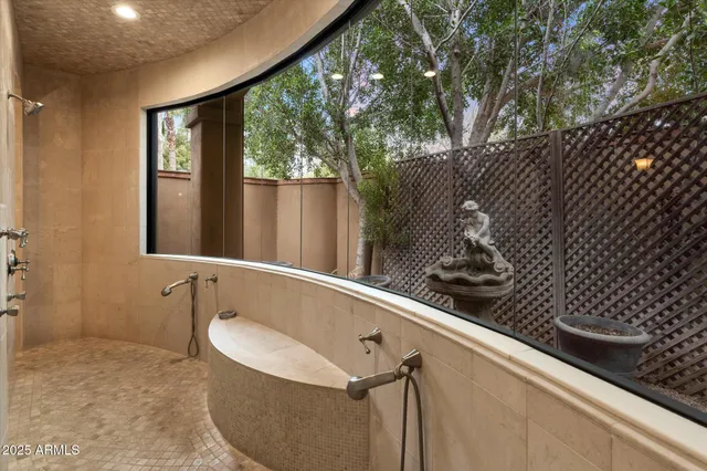 $10,495,000 | 6402 East Chaparral Road, Paradise Valley, AZ 85253