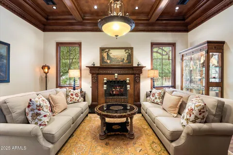 $10,495,000 | 6402 East Chaparral Road, Paradise Valley, AZ 85253