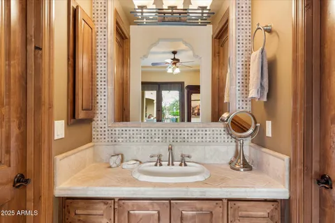 $10,495,000 | 6402 East Chaparral Road, Paradise Valley, AZ 85253