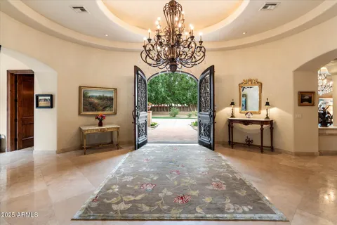 $10,495,000 | 6402 East Chaparral Road, Paradise Valley, AZ 85253
