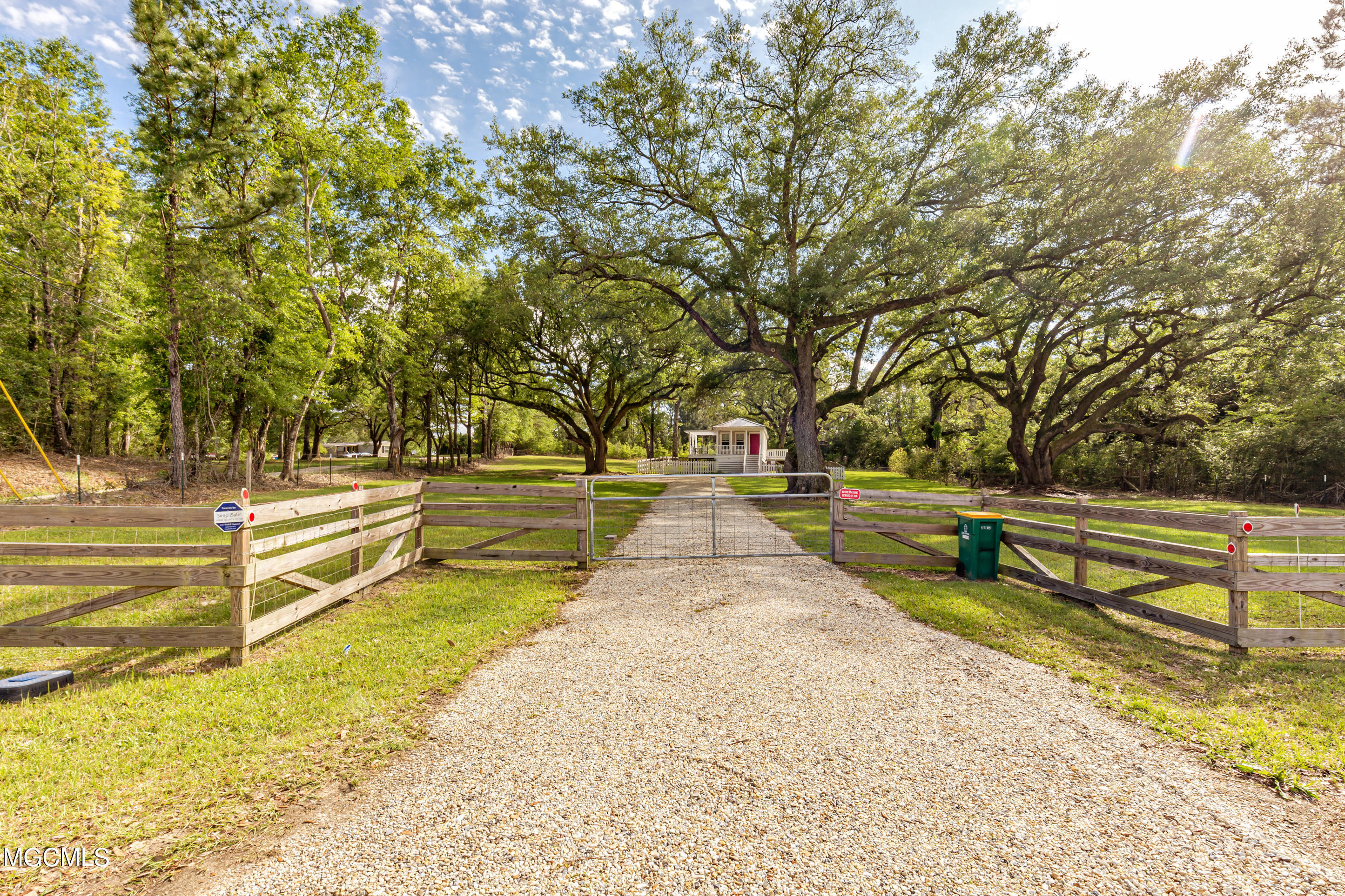 14151 Vidalia Road Pass Christian, MS 39571 - Photo 2 of 48 IMG_4403