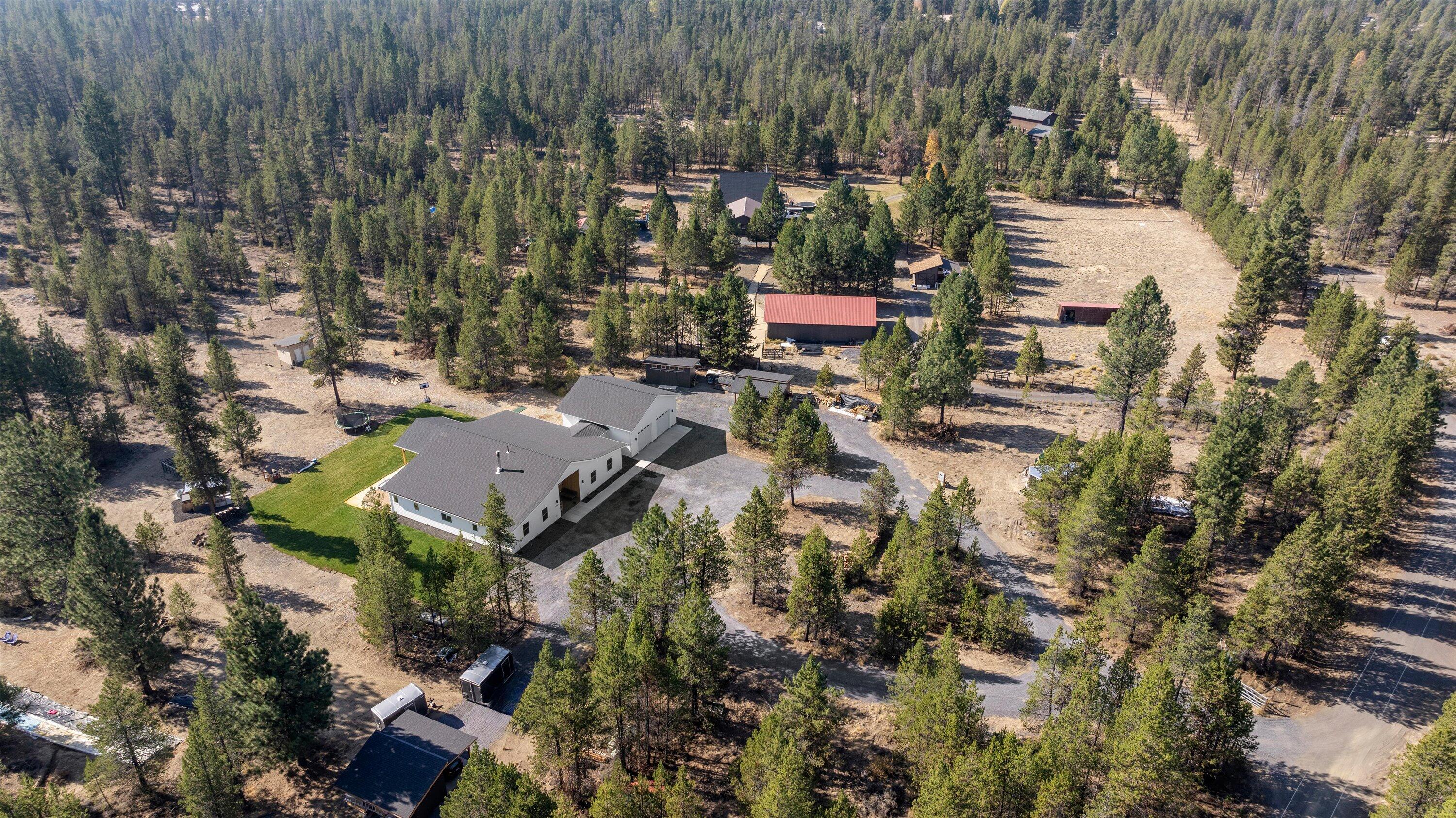17395 Wells Road Bend, OR 97707 - Photo 50 of 52 68-20241014 JILL ROSELL-69