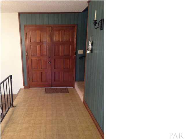 7495 Gunter Road Pensacola, FL 32526 - Photo 12 of 25 Foyer
