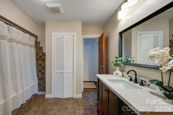 $299,000 | 6362 Sherrills Ford Road, Catawba, NC 28609