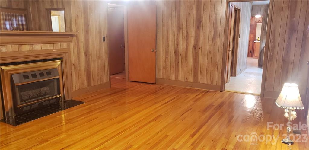 612 Gillsbrook Road Lancaster, SC 29720 - Photo 4 of 14 Gallery Image 4