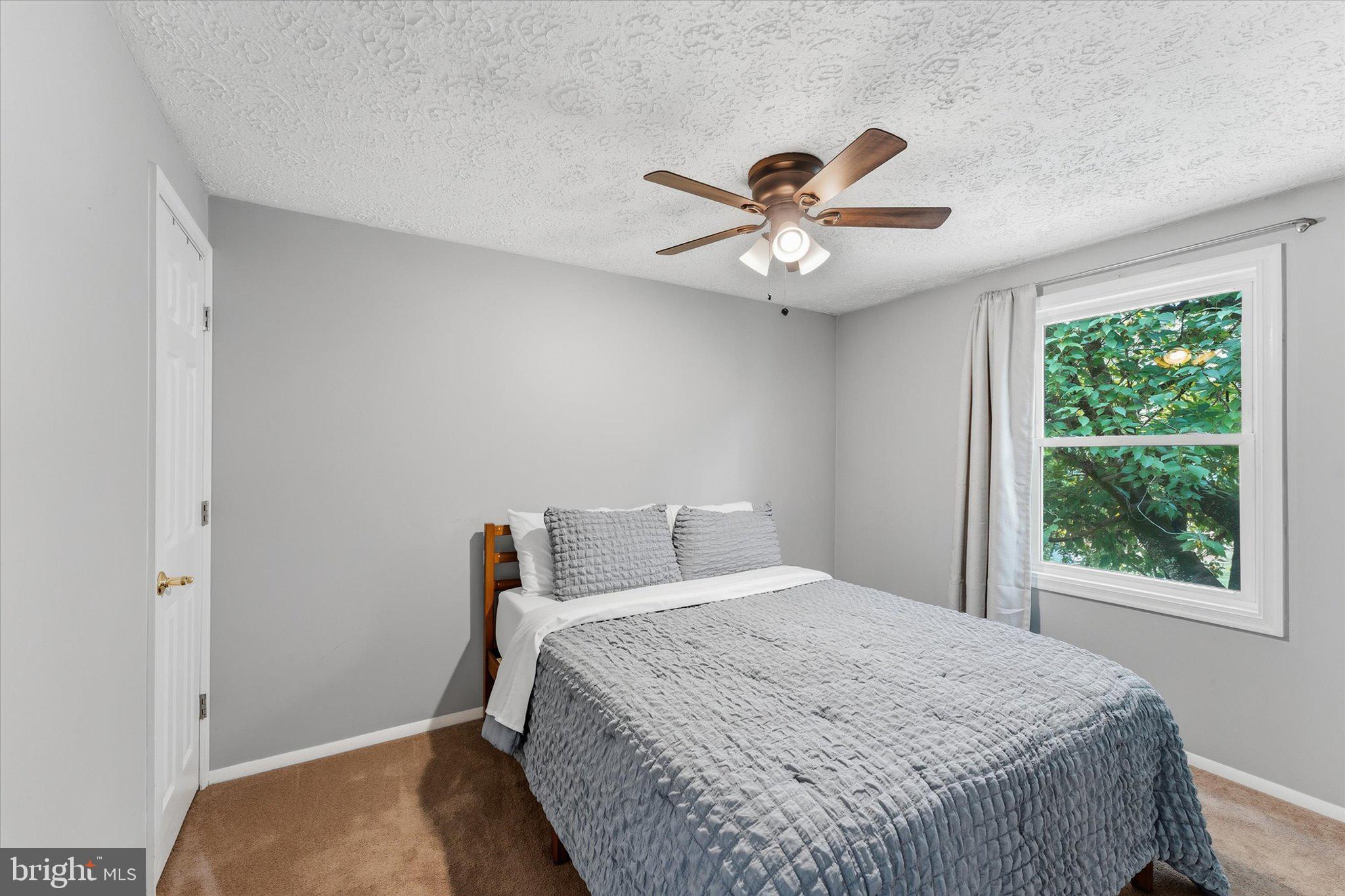 8794 Newington Commons Road Lorton, VA 22079 - Photo 21 of 29 Gallery Image 21