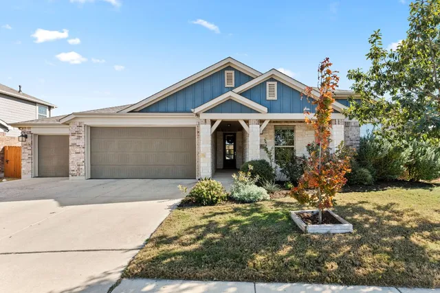 $3,400 | 7219 Auburn Blaze Lane, Austin, TX 78744