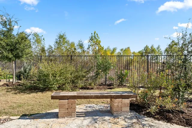$3,400 | 7219 Auburn Blaze Lane, Austin, TX 78744