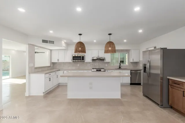 $6,200 | 1103 East Palmcroft Drive, Tempe, AZ 85282