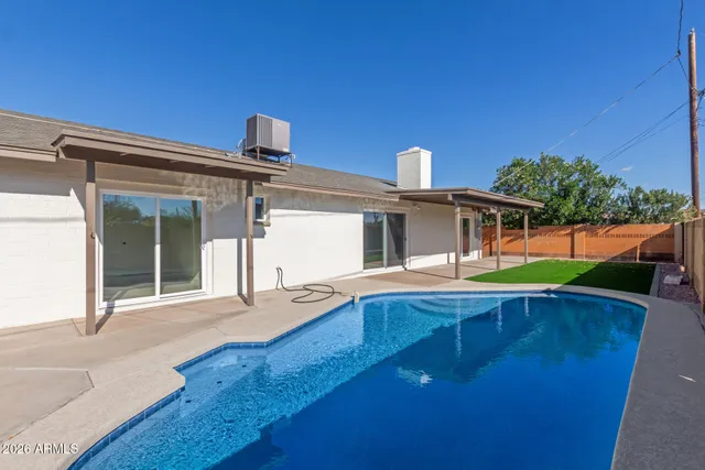 front view of house with a yard