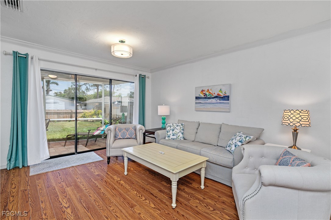 3717 Hanover Street Fort Myers, FL 33901 - Photo 5 of 35