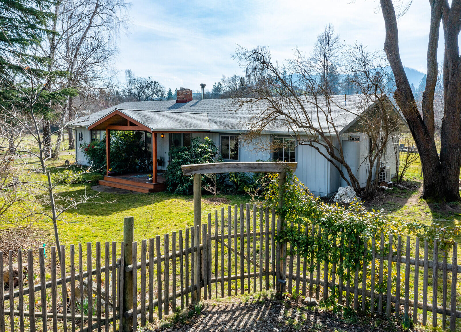 2779 Camp Baker Road Medford, OR 97501 - Photo 14 of 65 58_CBR_58_mls