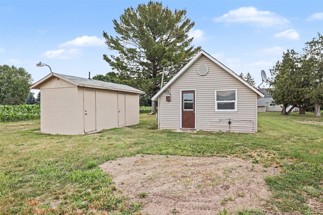3735 South Stone Road Fremont, MI 49412 - Photo 21 of 33 Gallery Image 21