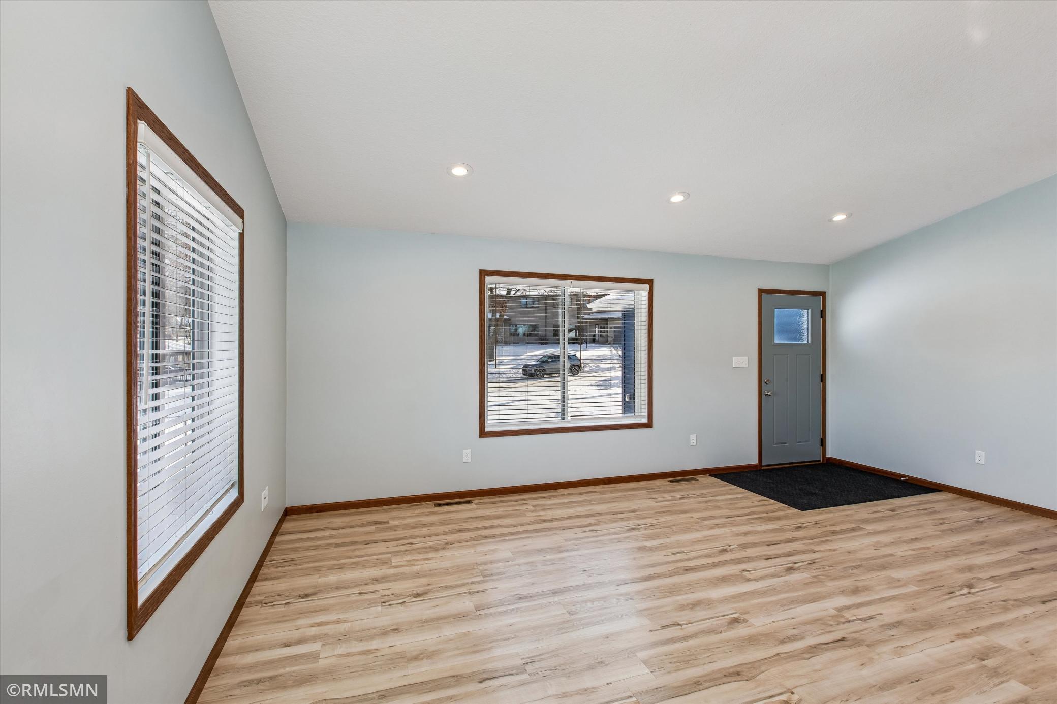 616 3rd Street South Cannon Falls, MN 55009 - Photo 7 of 38