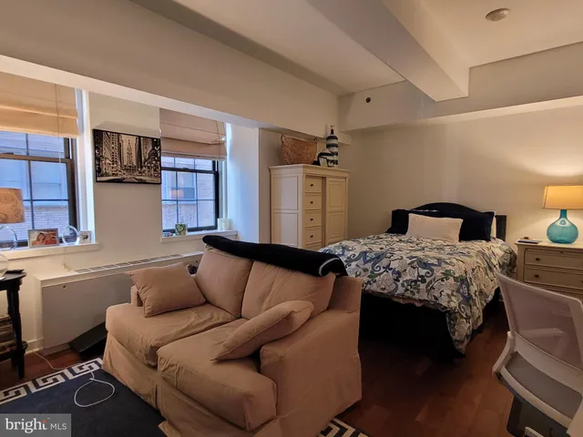 $1,850 | 219-29 South 18th Street, Unit 405A, Philadelphia, PA 19103