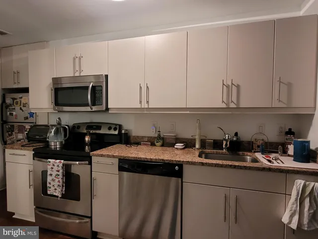 $1,850 | 219-29 South 18th Street, Unit 405A, Philadelphia, PA 19103