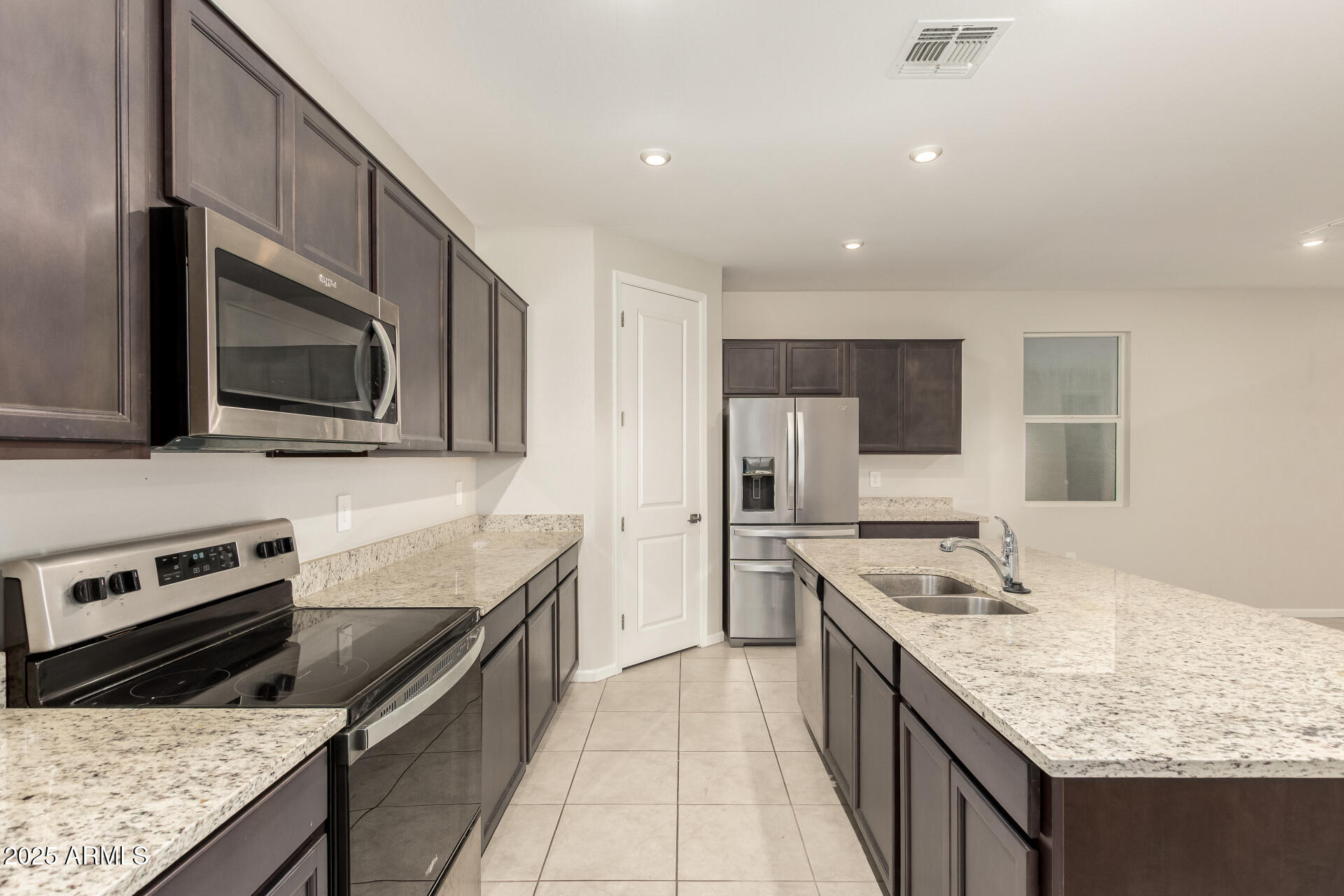 4677 South Siphon Draw Road Apache Junction, AZ 85119 - Photo 13 of 43 13 Siphon Draw