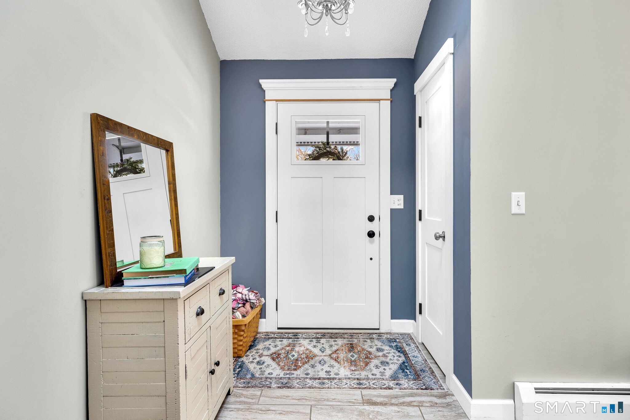 22 Harnish Lane Wallingford, CT 06492 - Photo 2 of 27 Entrance into Living Room