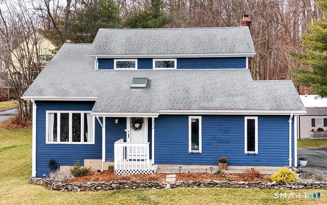 $559,900 | 22 Harnish Lane, Wallingford, CT 06492