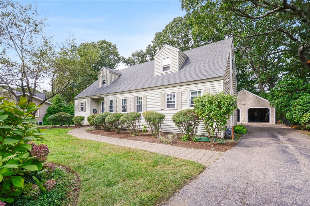 51 Gateway Road North Kingstown, RI 02852 - Photo 4 of 37 Gallery Image 4
