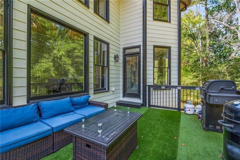 220 Milano Drive Southwest Atlanta, GA 30331 - Photo 39 of 48